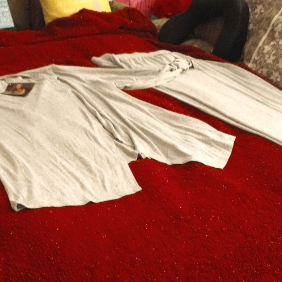 DeSigner Casual Free Flowing Pants Set w/Cardigan - Picture 1 of 6